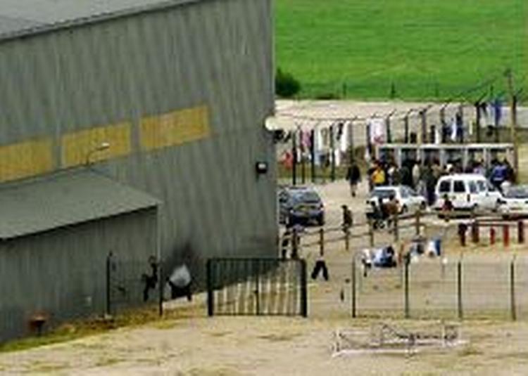 Sangatte, som lukkes til marts. - Foto: AP 