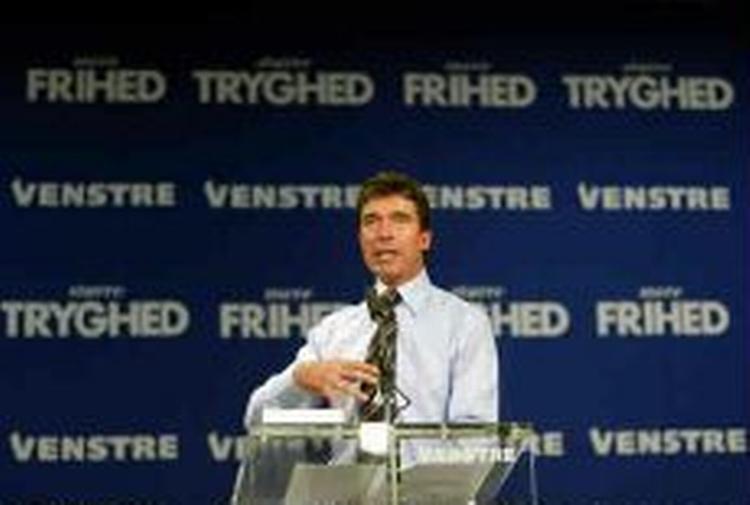 Statsminister Anders Fogh Rasmussen har lørdag på Venstres landsmøde indirekte skældt ud på sin konservative regeringspartner. - Foto: Lars Skaaning 