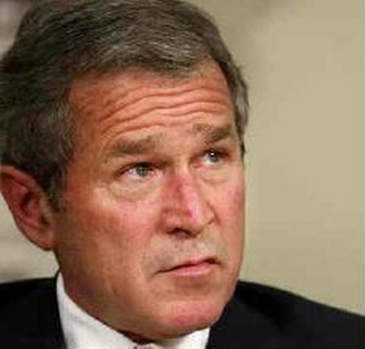 Tilsyneladende er den amerikanske præsident indstillet på at give afkald på sit krav om, at den irakiske leder, Saddam Hussein, skal fjernes fra magten. - Foto: AP 