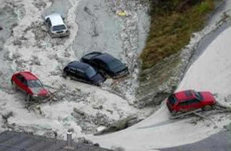 Mudderskreddene er værst i Schweiz. - Foto: AP 