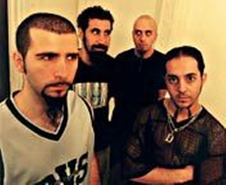 System Of A Down er revolutionær rock med en knivskarp kant. - PR-foto 