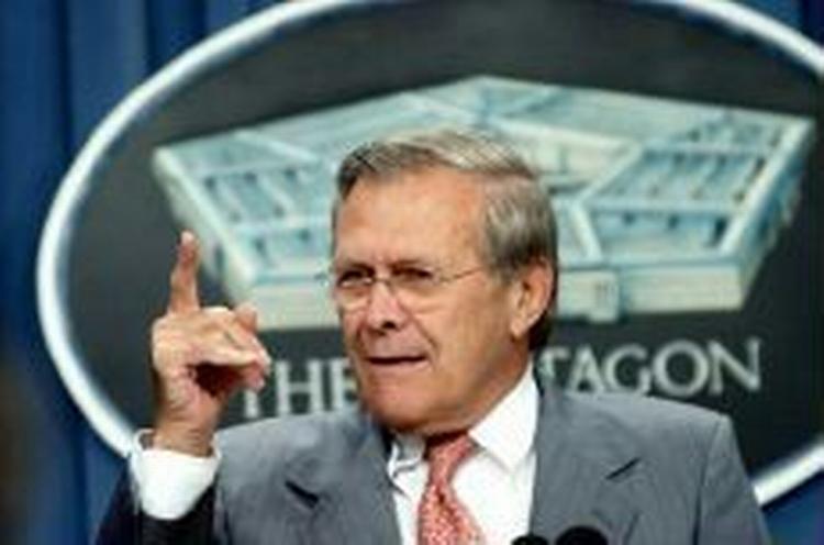 USAs forsvarsminister Donald Rumsfeld. - Foto: AP 
