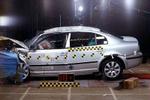 Skoda Superb passer godt på sine passagerer, men karrosseriet udviser alligevel en del svagheder. - Foto: Euro NCAP 