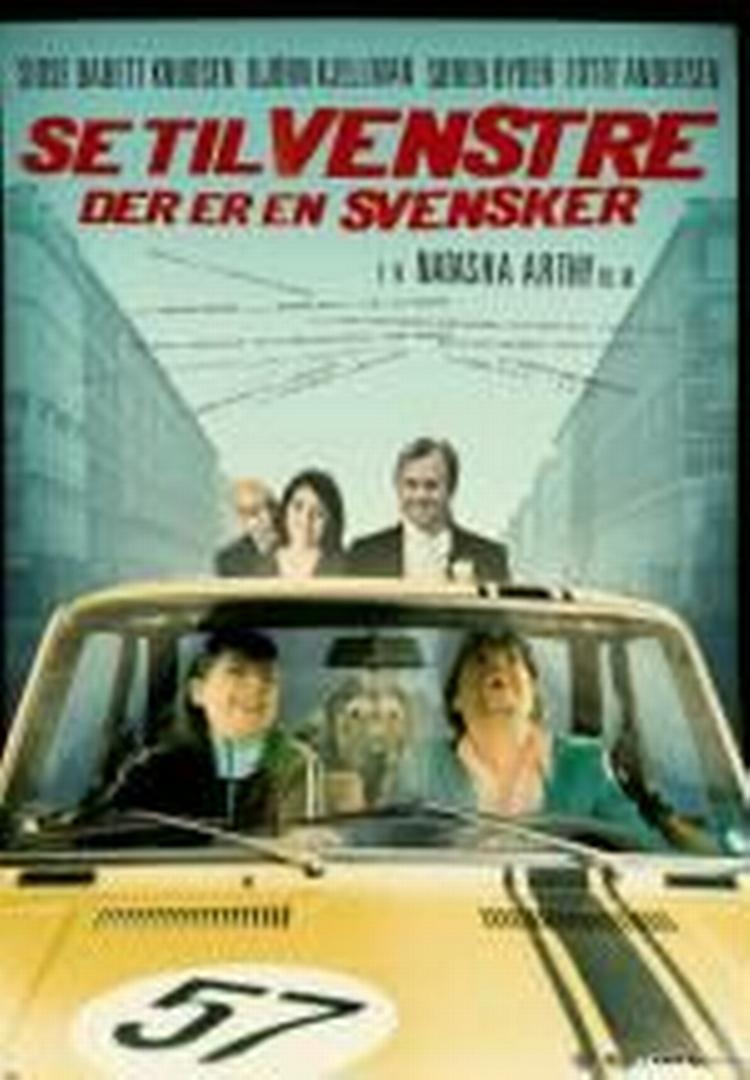 Den vilde skattejagt går, da Sidse Babett Knudsen i rollen som Katrine skal finde noget blåt, brugt og lånt til sit bryllup. - Foto af filmplakaten. 