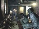 Samarbejde er eneste overlevelsesmulighed i  Resident Evil: Zero , der med effektfulde filmiske kameravinkler og fænomenal lyd skaber et glimrende om end traditionelt gys. Her en kysselysten zombie. 