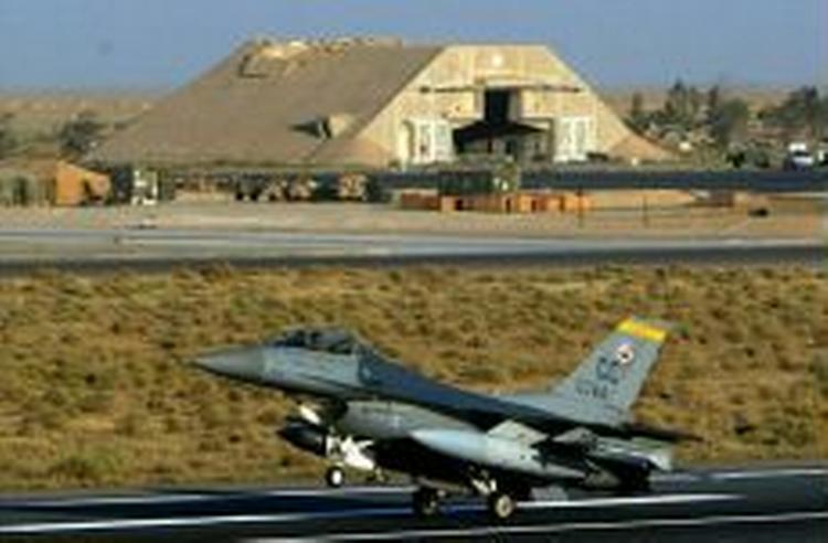 USA har forøget overflyvningerne af flyforbudszonerne i Irak. - Foto: AP 