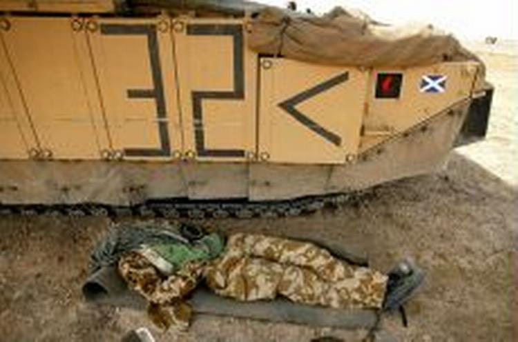 Krigen er ikke gået helt som de amerikanske 'høge' havde forestillet sig. - Foto: AP 