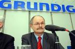 Den øverste direktør for Grundig i Tyskland, Eberhard Braun, efter at selskabet er gået i betalingsstandsning. - Foto: AP 