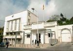Den tyske ambassade, hvor seks af de tyske turister kom til, da de var befriet. - Foto: AP 