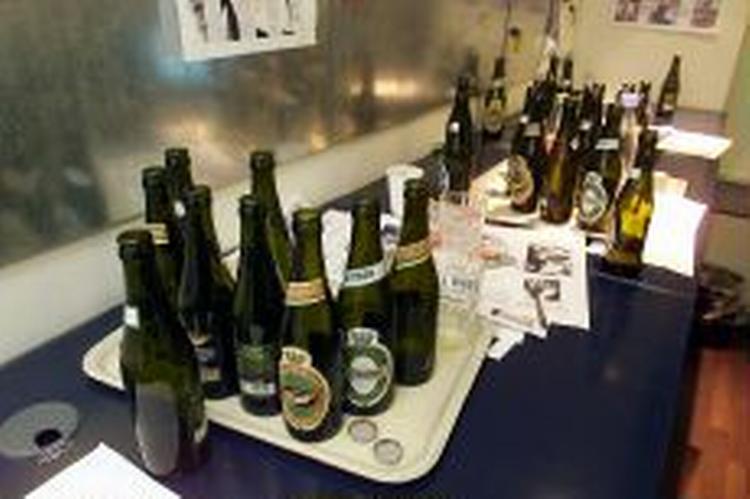 Konkurrencestyrelsen vil se op, om Carlsberg har for stor indflydelse på returflaskesystemet. - Arkivfoto: Jens Dresling. 