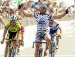 Simoni jubler efter at have kørt en perfekt timet spurt. - Foto: AP 