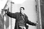 Hårdtslående, men følsomme Chow Yun-Fat kan ikke løfte denne til tider energiske, men i sidste ende mislykkede superheltefilm. - Foto: Angel Films. 