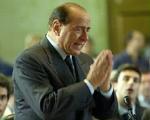 Tirsdag holdt Berlusconi en<br /> 70 minutter lang forsvarstale i retten. - Foto: AP 
