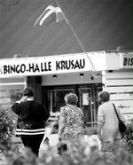 Bingo Halle i Kruså er populær blandt særligt ældre tyskere, der gerne vil have socialt samvær. - Foto: Lars Skaaning 