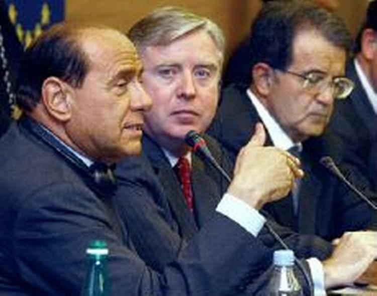 Berlusconi under sin fremlæggelelse af programmet for Italiens formandsskab. - Foto: AP 