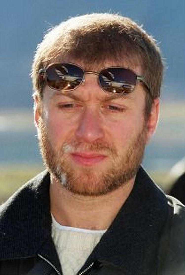 Russeren Roman Abramovich er fodboldklubben Chelseas nye ejer. - Foto: AP 