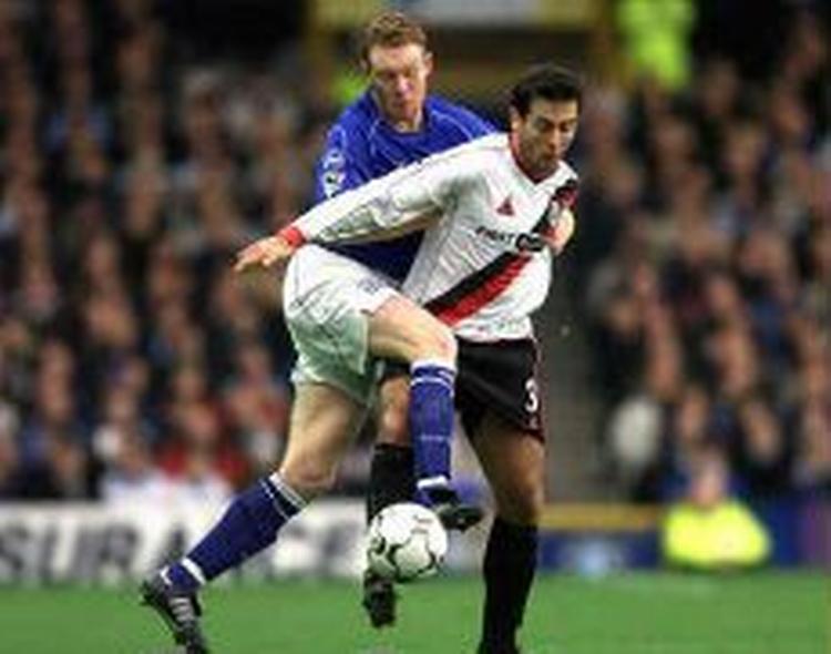 Niclas Jensen (forrest) har optrådt for sidste gang i Manchester Citys spilledragt. - Foto: AP 