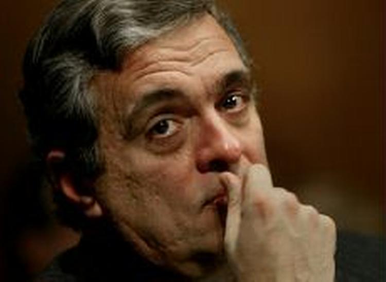 CIA's direktør George Tenet, der meddelte, at CIA godkendte Bushs tale. - Arkivfoto: AP 