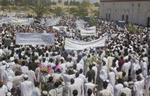 Demonstranter i Bagdad efter fredagsbønnen. - Foto: AP 