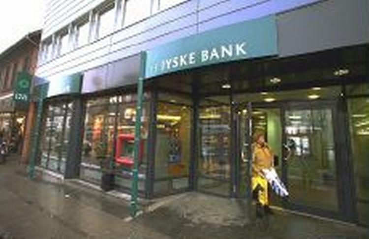 Jyske Bank fik 100 mere i overskud i første halvår i 2003 end i 2002. - Arkivfoto: Morten Langkilde. 