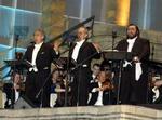 De tre tenorer sang blandt andet Verdi ' La Donna e mobile'. - Foto: AP 