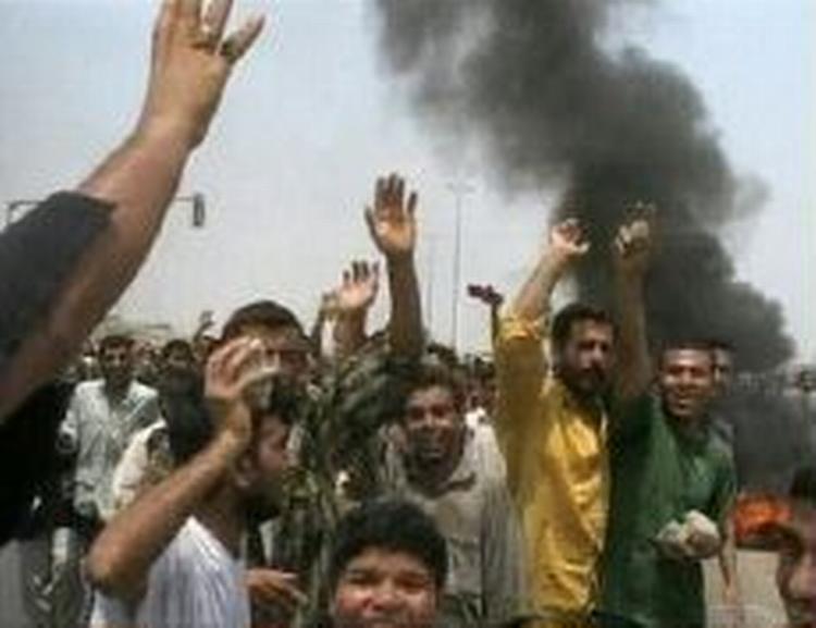 Demonstrationer i Basra. - Foto: AP 