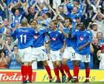Teddy Sheringham, der er anfører for Portsmouth scorede holdets første mål i Premier League. - Foto: AP 