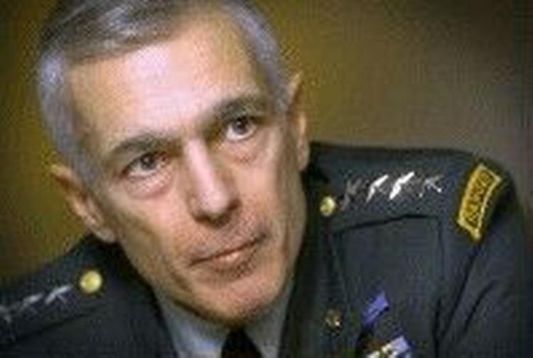 Den amerikanske general Wesley Clark. - Arkivfoto: AP 
