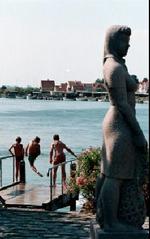 Statuen Amanda ved Kerteminde Havn. - Arkivfoto: Lars Skaaning. 