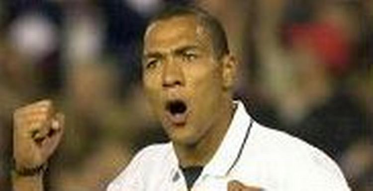 Norske John Carew har tilsyneladende forladt landsholdslejren. - Arkivfoto: AP 