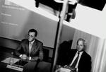 Statens energikoncern DONG er parat til at betale milliarder for NESA. Adm. dir. Anders Eldrup og DONG's formand Sven Riskær, da de præsenterede buddet. - Foto: Ulrik Jantzen 