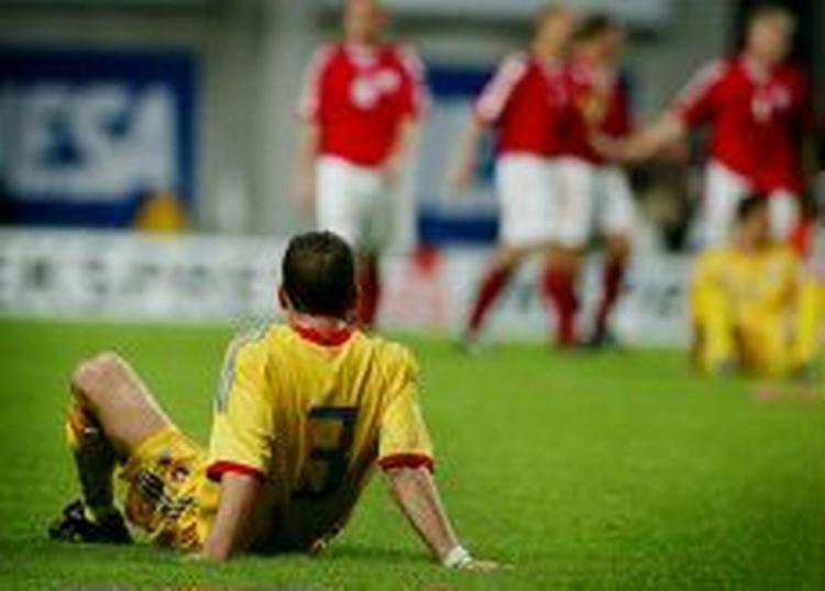 Rumænerne var mere end skuffede efter 2-2 kampen i Parken. - Foto: Linda Johansen 
