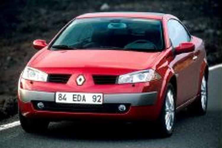 Med lukket tag er Renault Megane Coupe Cabriolet brugbar året rundt. Foto: Renault 