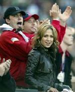 Ben Affleck kan råbe af andre end baseball-spillere. Han er ude med riven efter Bush. - Foto: AP 