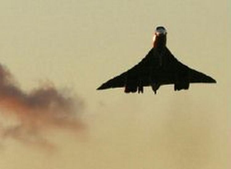 Concorden flyver fredag den sidste tur over Atlanten. - Foto: AP 