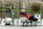 Næste år renser oliebranchen 700 benzinforurenede grunde op. Bilisterne betaler for oprensningen med fem øre per liter benzin, de køber - Foto: Lars Skaaning 