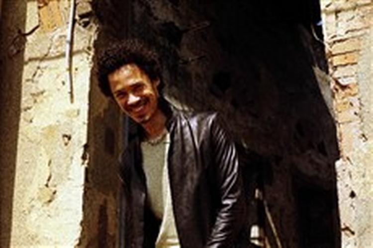 Eagle-Eye Cherry - PR-foto. 
