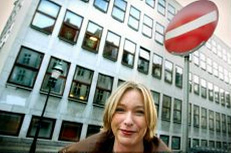 Socialminister Henriette Kjær opfordrer kommunerne til at løse problemerne uden truslen om bøder. - Foto: Linda Johansen 