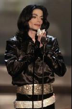 Michael Jackson er mistænkt for at have misbrugt en 12-årig dreng. - Foto: AP 