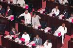 Magtkampen i Sri Lanka er langt fra løst. -Foto: AP 