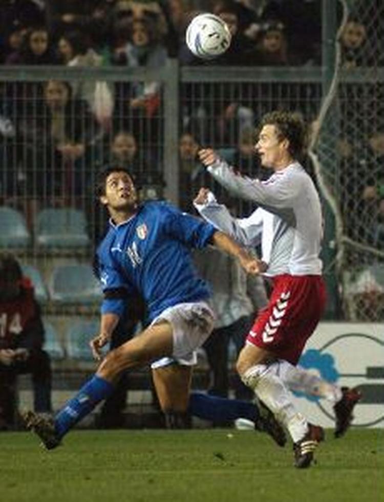 Ingen var bedst. Hverken Danmark eller Italien formåede at score. Alligevel skal de danske talenter ikke til EM. - Foto: AP 