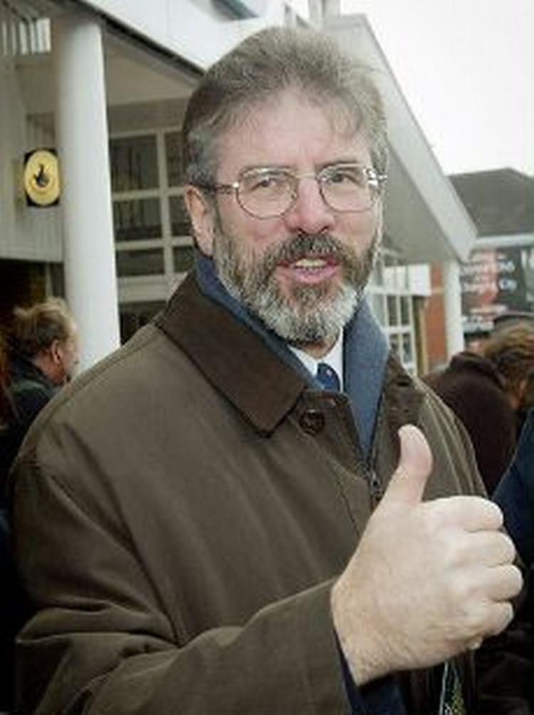 Sinn Fein-lederen Gerry Adams står til at vinde stemmer ved onsdagens valg i Nordirland. - Foto: AP 