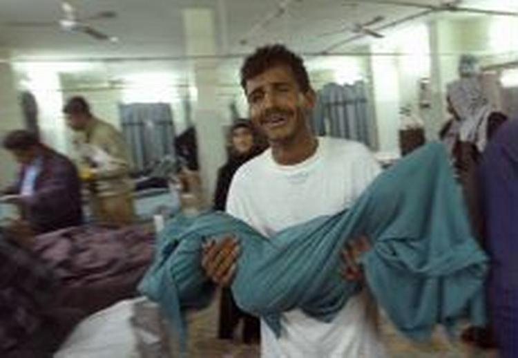 I et område i det sydvestlige Bagdad har militæret udbetalt 700.000 kroner til 176 klagere siden juli. Her et hospital i hovedstaden. - Foto: AP 