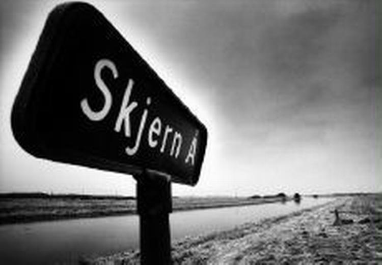 I 60´erne blev Skjern Å rettet ud. Nu er der brugt 280 millioner kroner på at genoprette åen. - Foto: Claus Bonnerup 