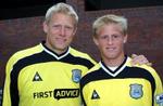 Peter og Kasper Schmeichel. - Foto: AP 