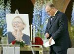 Anna Lindh havde ambitioner om at afløse Göran Persson på posten som statsminister. -Foto: AP 