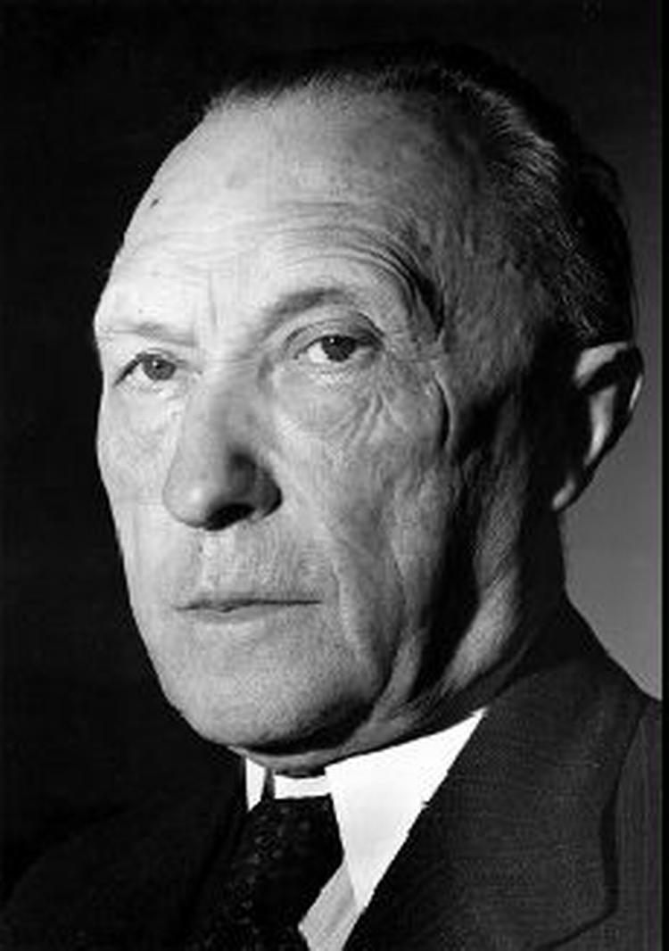 Her er den største tysker gennem tiderne, den første kansler i Vesttyskland, Konrad Adenauer. - Foto: AP 