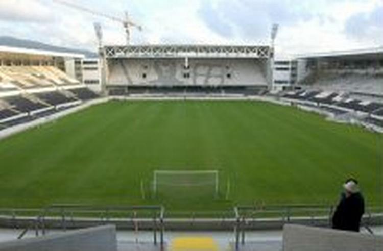 Stadion i Guimaraes, hvor Danmark møder Italien den 14. juni. - Foto: AP 