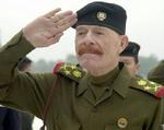 1.000 amerikanske soldater væltede ind i en landsby nær Kirkuk, men Izzat Ibrahim opholdt sig ikke i det hus, hvor man forventede at finde ham. - Foto: AP 