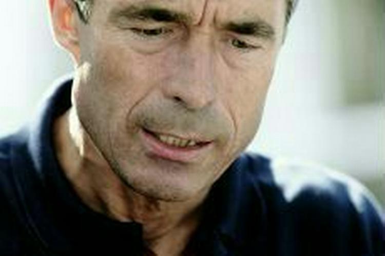 Anders Fogh Rasmussen får otte i snit, men dumper to fag. -Foto: Peter Hove Olesen 